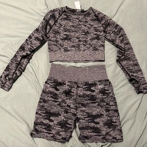 AYBL Matching set in Weathered Camo